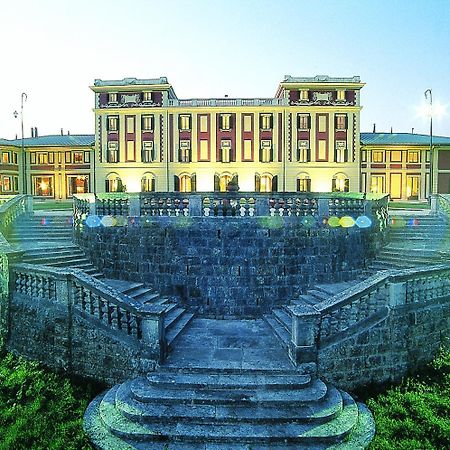 רייטי Park Hotel Villa Potenziani מראה חיצוני תמונה