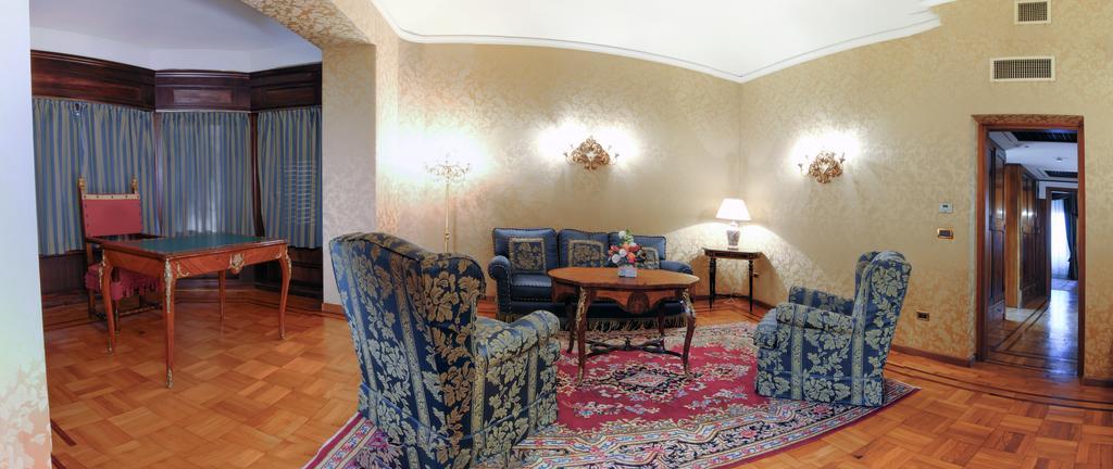 רייטי Park Hotel Villa Potenziani מראה חיצוני תמונה