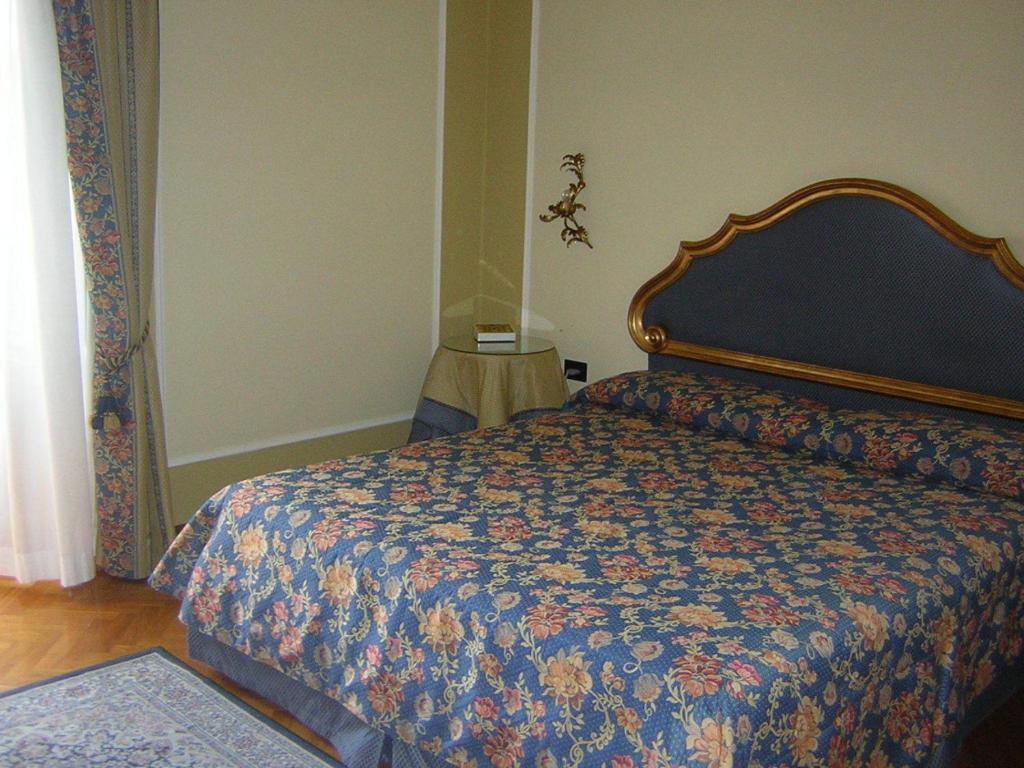 רייטי Park Hotel Villa Potenziani חדר תמונה